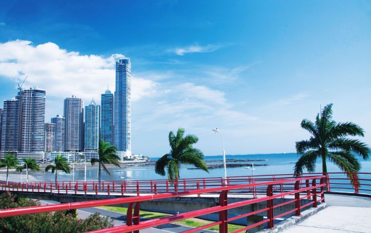 Panama (10n.) - saulės išbučiuotos panoramos ir indėniška kultūra