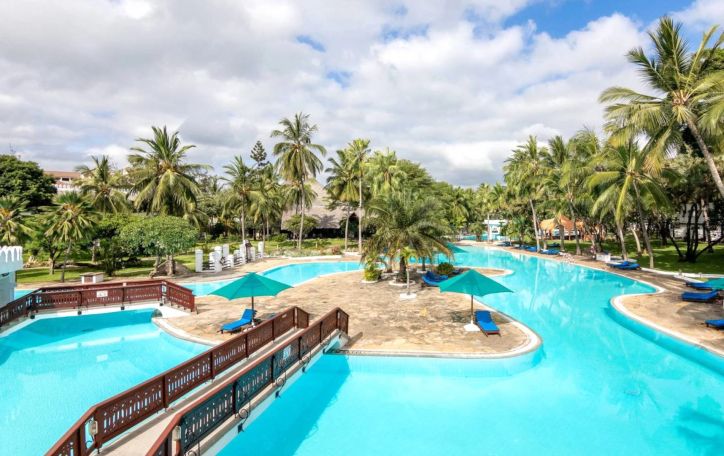Southern Palms Beach Resort 4*
