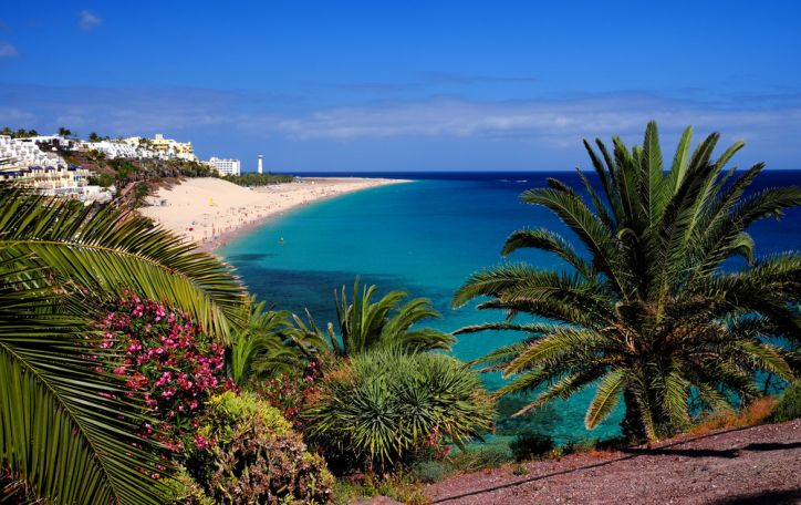 Fuertventura - lenktyniaukite su šiltu vėju ir pagaukite gražiausią įdegį